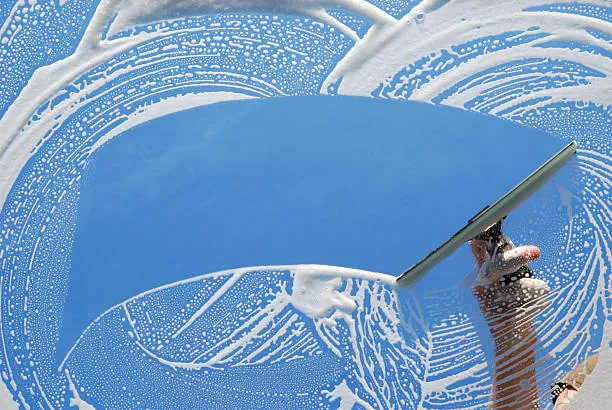 Glas- & Fassadenreinigung